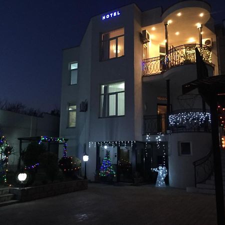 Villa Tiflisi Luaran gambar